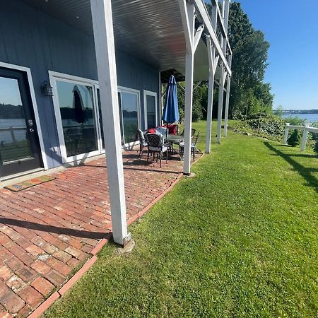 Waterfront Home With A View Groton Exteriör bild