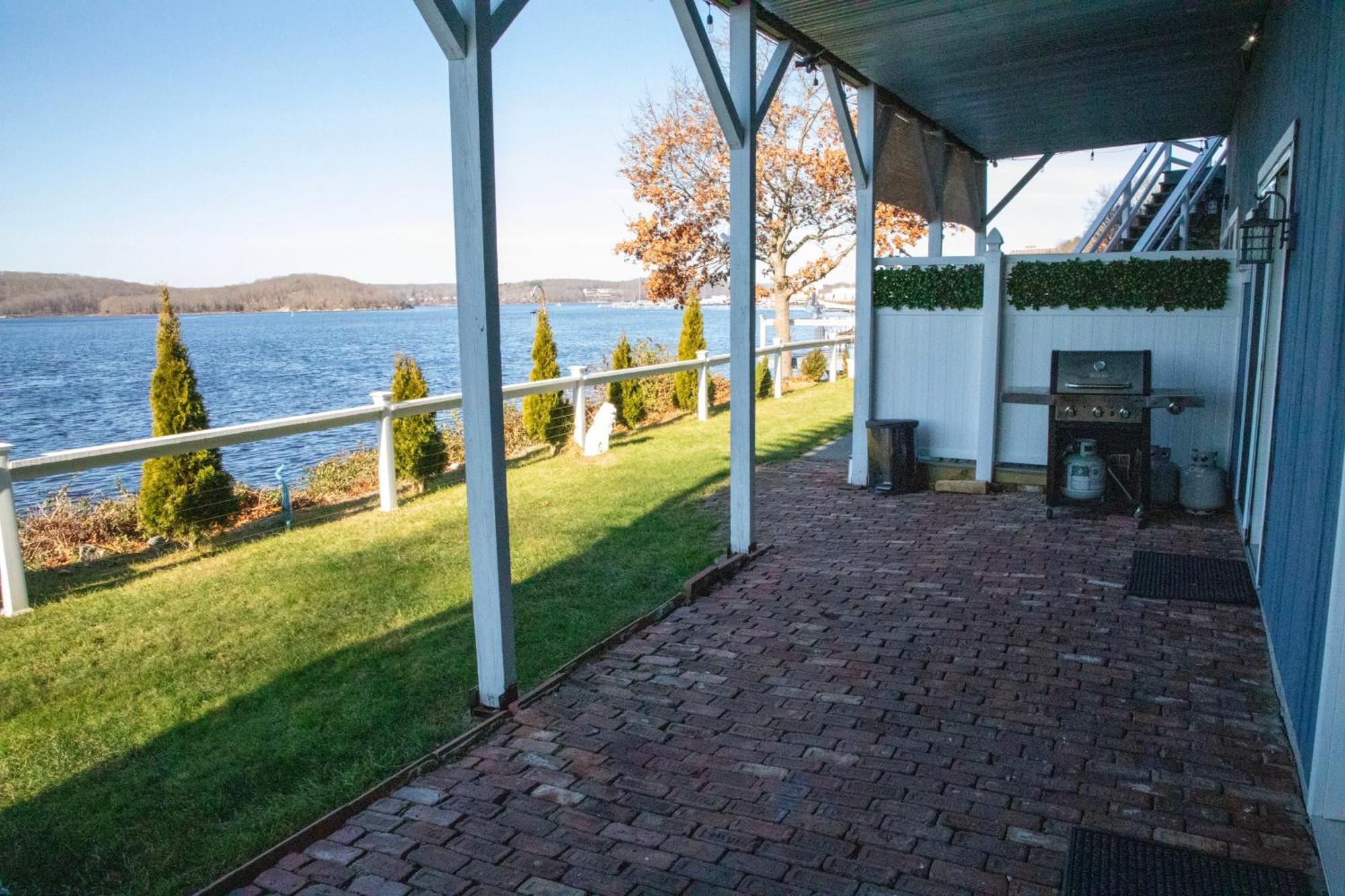 Waterfront Home With A View Groton Exteriör bild
