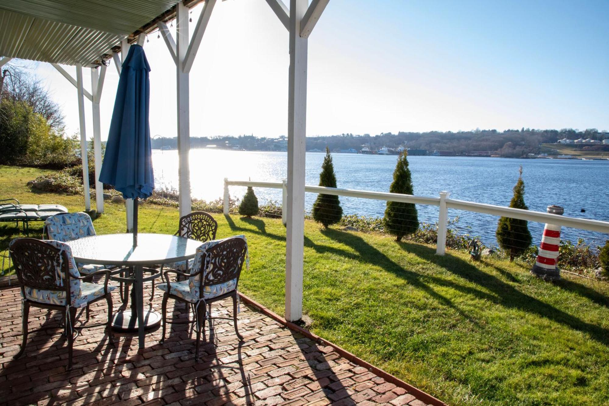 Waterfront Home With A View Groton Exteriör bild